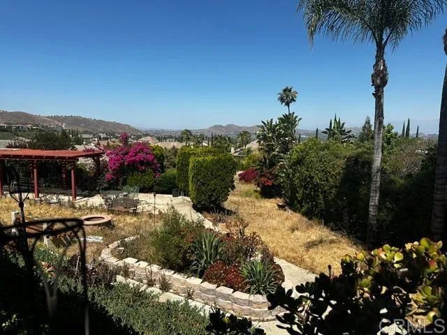 10791 ORCHARD VIEW LN, Riverside, CA 92503