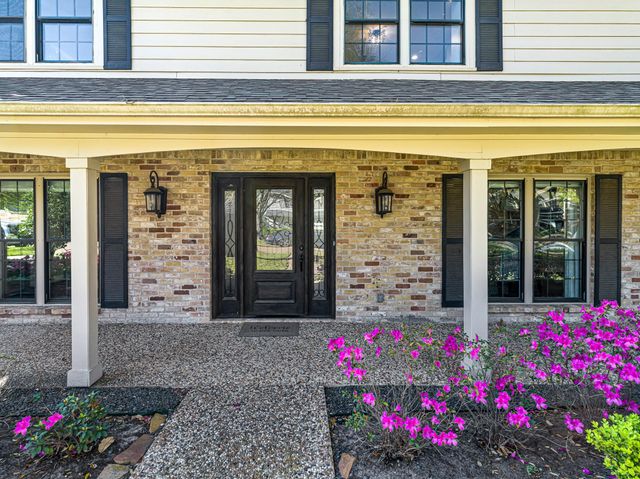 14735 Kellywood Lane, Houston, TX 77079