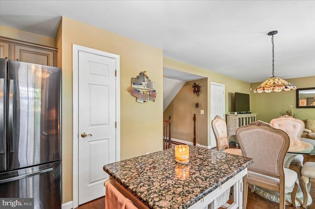 1102 CALLISTO CT, Gambrills, MD 21054