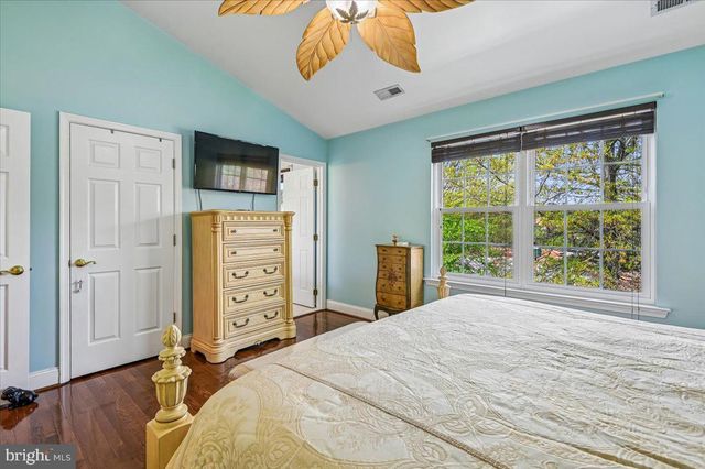 1102 CALLISTO CT, Gambrills, MD 21054