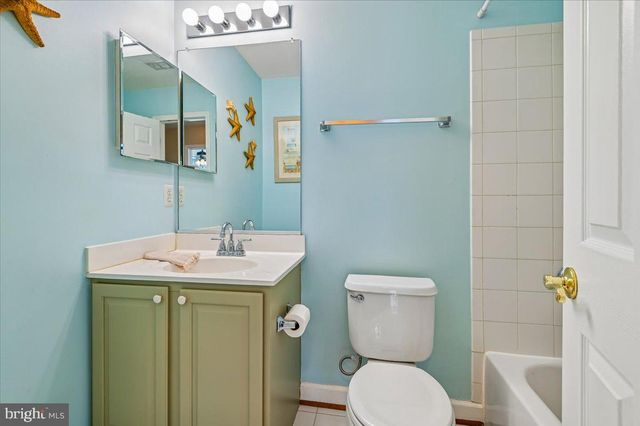 1102 CALLISTO CT, Gambrills, MD 21054