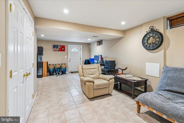 1102 CALLISTO CT, Gambrills, MD 21054