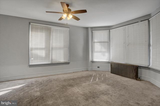 425 LINCOLN WAY WEST, Chambersburg, PA 17202