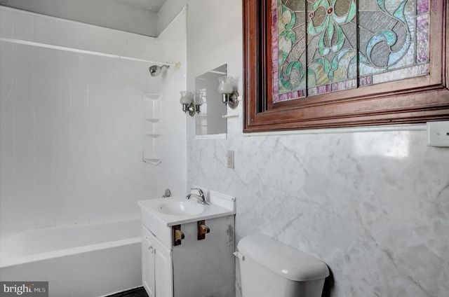 425 LINCOLN WAY WEST, Chambersburg, PA 17202