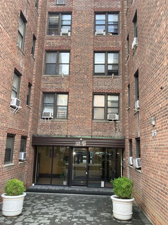105-15 66 Avenue 3F, Forest Hills, NY 11375