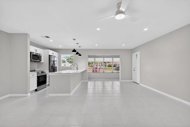 14280 Nesting Way B, Delray Beach, FL 33484