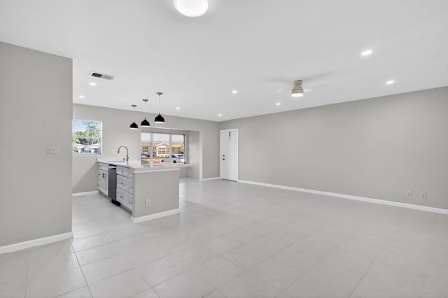 14280 Nesting Way B, Delray Beach, FL 33484