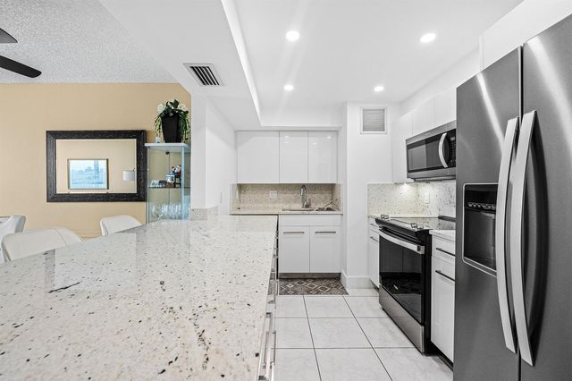525 N Ocean Boulevard 616, Pompano Beach, FL 33062