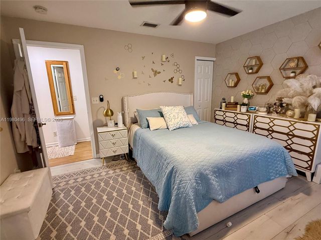 415 32nd St 1, West Palm Beach, FL 33407