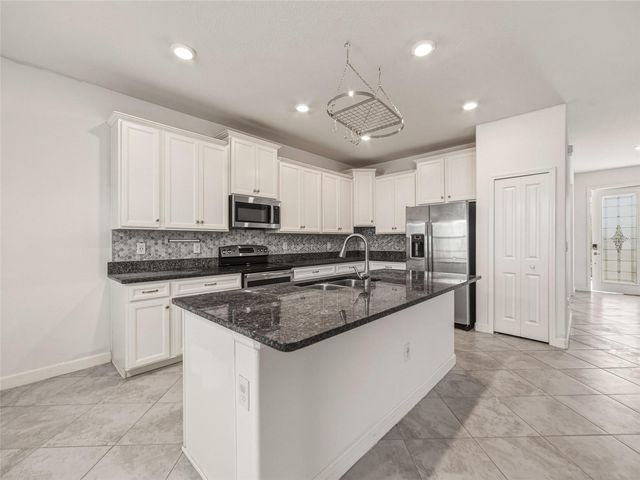 11322 CHILLY WATER COURT, Riverview, FL 33569