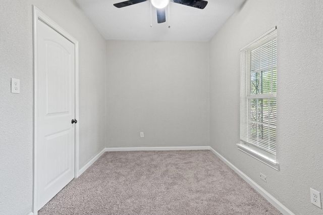 412 Chicago Avenue, Fort Worth, TX 76103