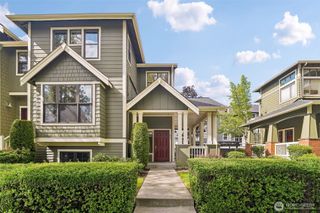 1899 NE Kenyon Court, Issaquah, WA 98029