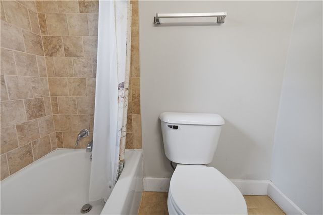 118 E Fairmont Ave, New Castle, PA 16105