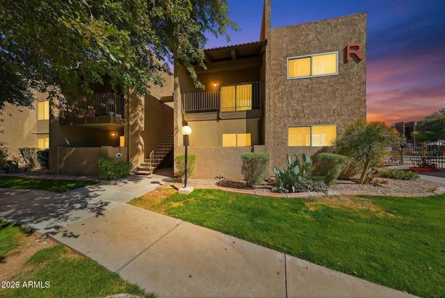 5525 E Thomas Road R 16, Phoenix, AZ 85018