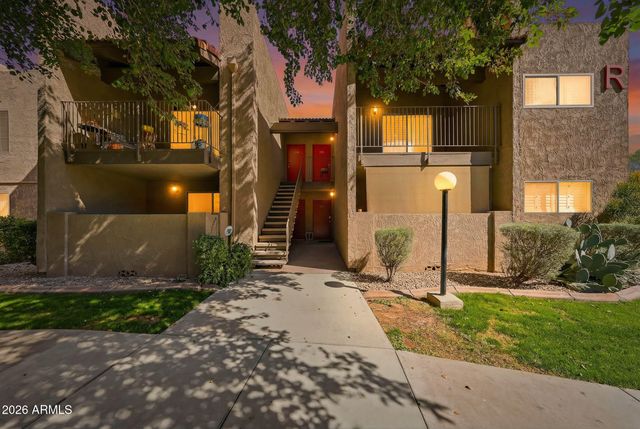 5525 E Thomas Road R 16, Phoenix, AZ 85018