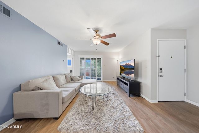 5525 E Thomas Road R 16, Phoenix, AZ 85018