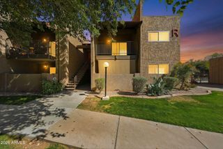 5525 E Thomas Road R 16, Phoenix, AZ 85018