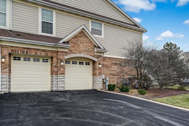1339 Scarboro Road 605, Schaumburg, IL 60193