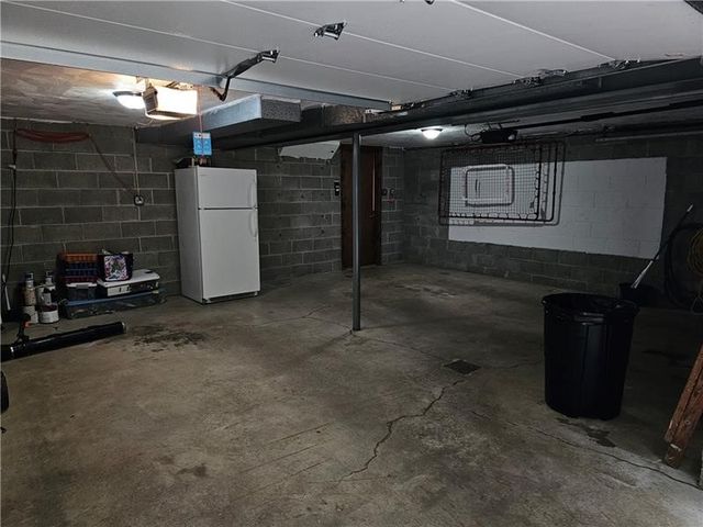 728 HEATHERGATE, Indiana Twp, PA 15238