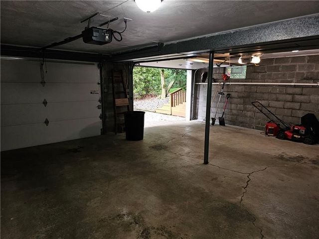 728 HEATHERGATE, Indiana Twp, PA 15238