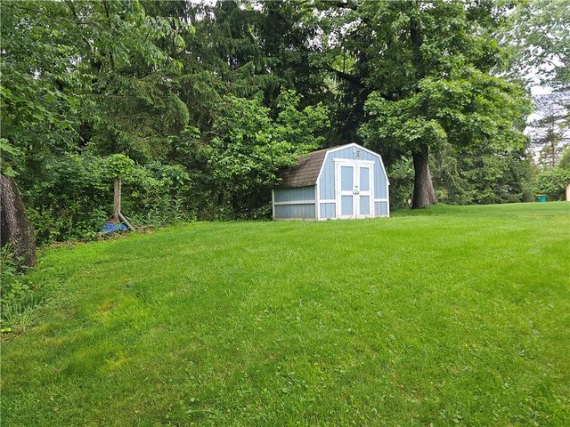 728 HEATHERGATE, Indiana Twp, PA 15238