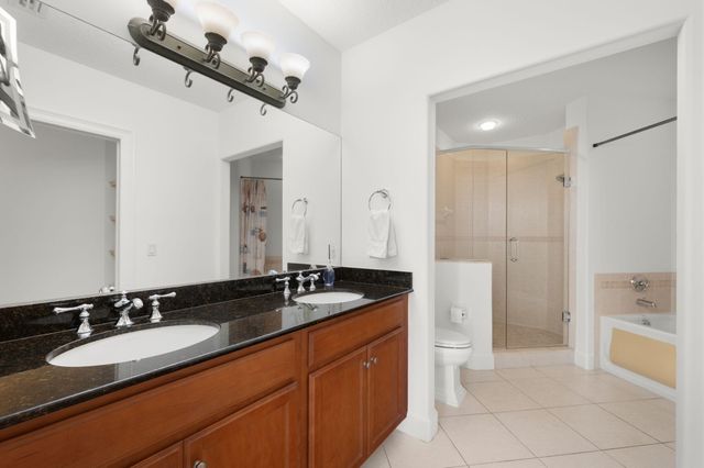 20 Orange Avenue Apt 411, Fort Pierce, FL 34950