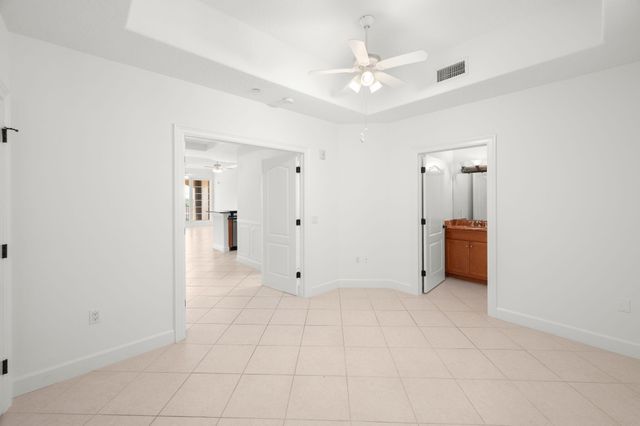 20 Orange Avenue Apt 411, Fort Pierce, FL 34950