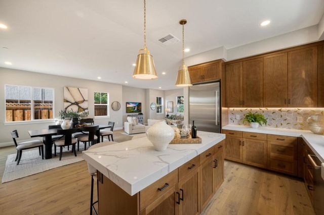 4912 Vivi Place, San Jose, CA 95124