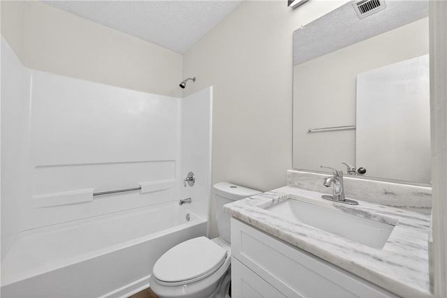 5225 Forest Downs Lane, South Fulton, GA 30349