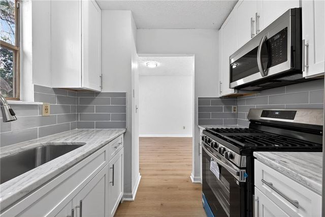 5225 Forest Downs Lane, South Fulton, GA 30349