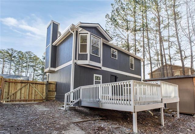 5225 Forest Downs Lane, South Fulton, GA 30349