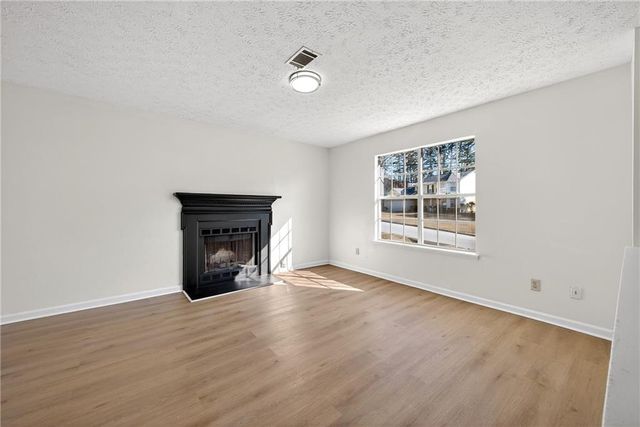 5225 Forest Downs Lane, South Fulton, GA 30349