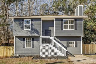 5225 Forest Downs Lane, South Fulton, GA 30349