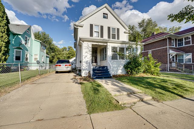 523 GRAND Avenue 2, Aurora, IL 60506