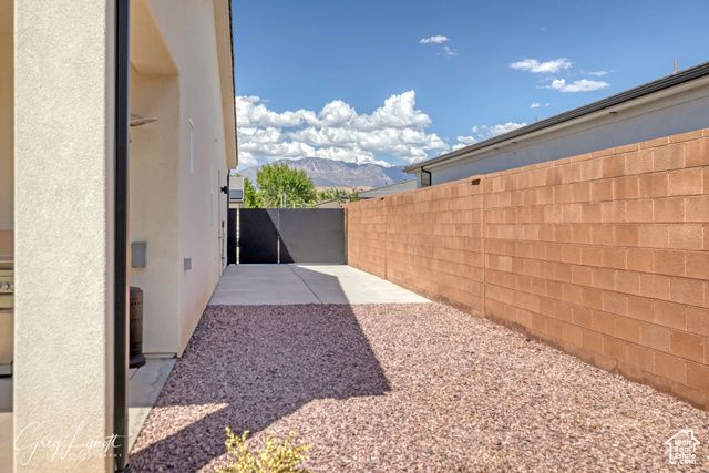 219 W ELINOR LN, Washington, UT 84780