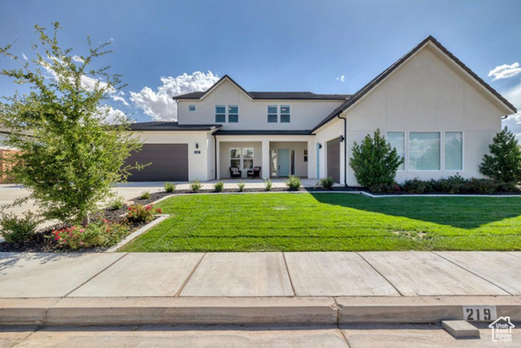 219 W ELINOR LN, Washington, UT 84780