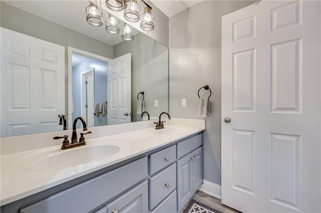 32 St. Ives Circle, Winder, GA 30680