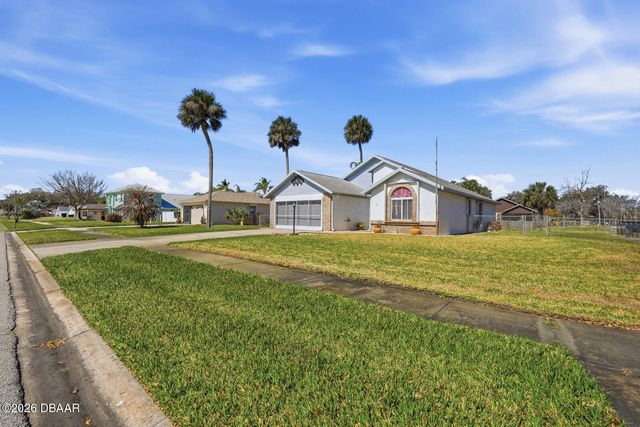 815 Hudson Lane, Port Orange, FL 32129