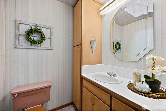 8875 Banner Road SE, Port Orchard, WA 98367