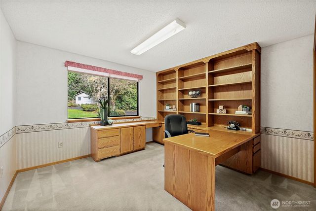 8875 Banner Road SE, Port Orchard, WA 98367