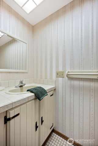 8875 Banner Road SE, Port Orchard, WA 98367