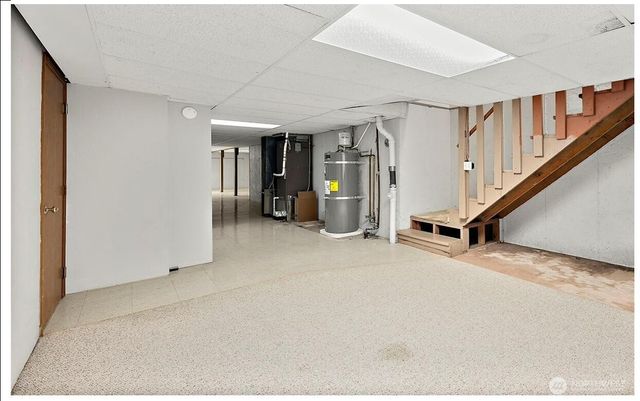 8875 Banner Road SE, Port Orchard, WA 98367