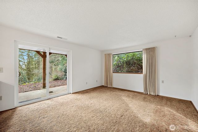 8875 Banner Road SE, Port Orchard, WA 98367