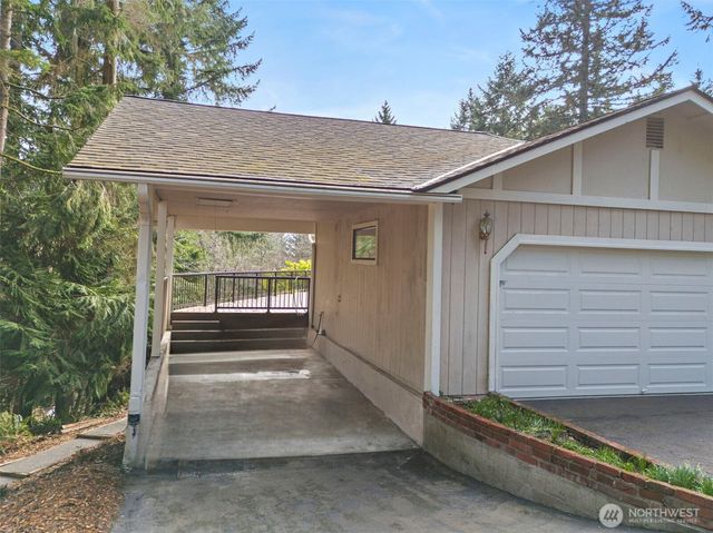 8875 Banner Road SE, Port Orchard, WA 98367