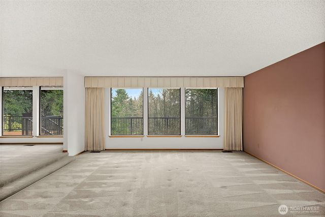 8875 Banner Road SE, Port Orchard, WA 98367