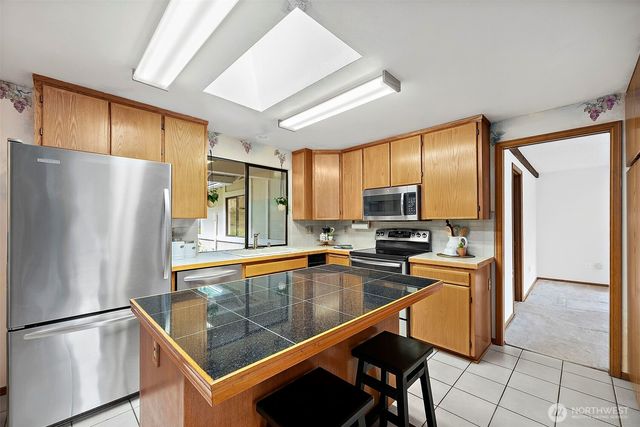 8875 Banner Road SE, Port Orchard, WA 98367