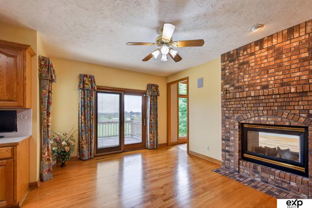 17403 Laquinta Circle, Omaha, NE 68136
