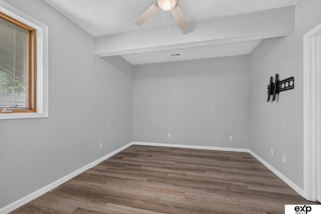 17403 Laquinta Circle, Omaha, NE 68136