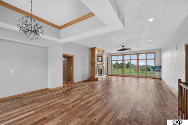 17403 Laquinta Circle, Omaha, NE 68136
