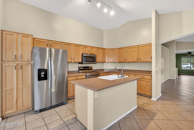 14871 W WATSON Lane, Surprise, AZ 85379